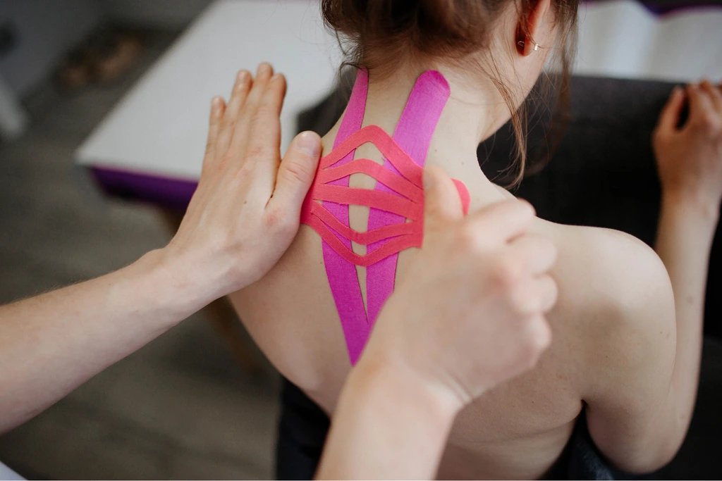 Kinesio tape ragasztás​